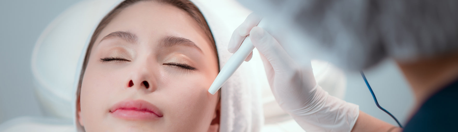 How Do Correctors Enhance the Precision of Permanent Makeup Results?